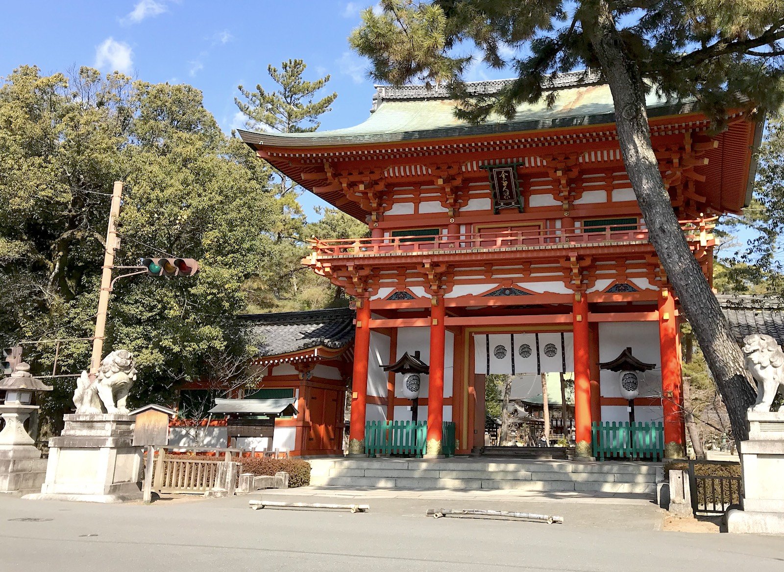 ⛩️ 이마미야 신사 (今宮神社) 이미지 1